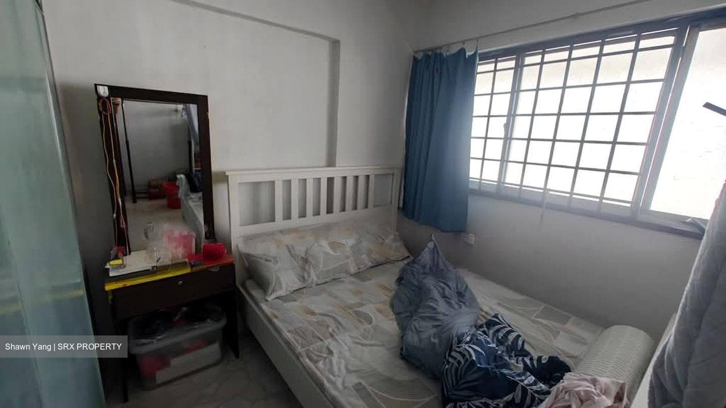 Blk 559 Jurong West Street 42 (Jurong West), HDB Executive #547395221